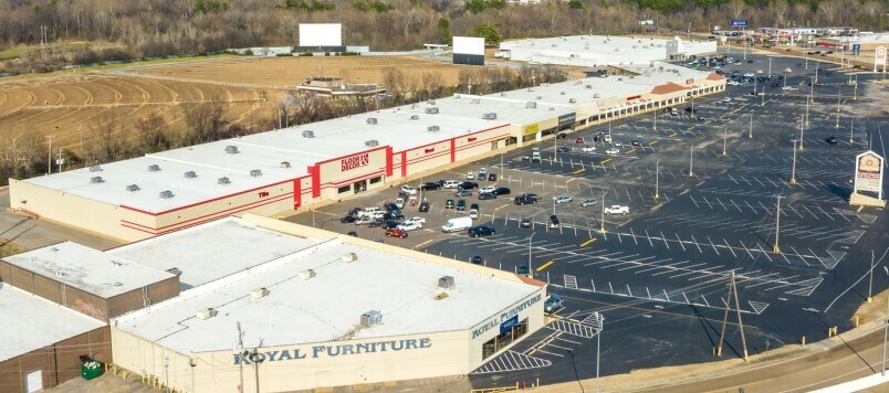 Primary Photo Of 5264 Summer Ave, Memphis Land For Lease