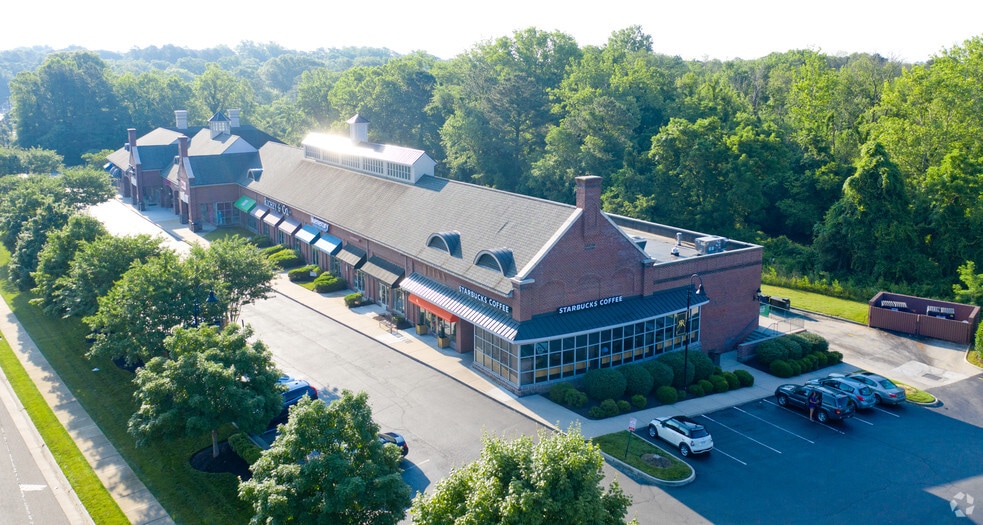 More Photos Of 5001-5029 Huguenot Rd, Richmond General Retail For Lease