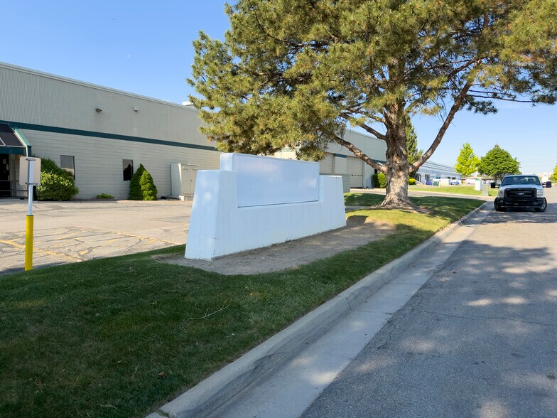More Photos Of 2415-2435 Custer Rd, Salt Lake City Warehouse For Lease