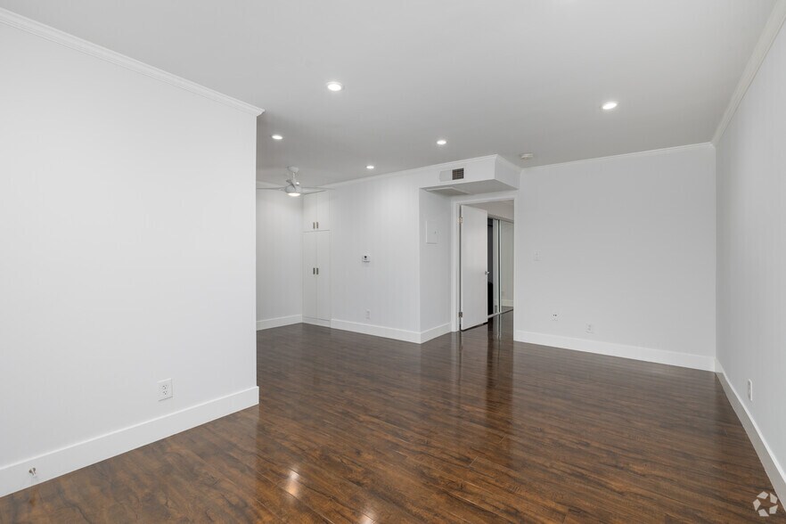 More Photos Of 6337 Primrose Ave, Los Angeles Apartments For Sale
