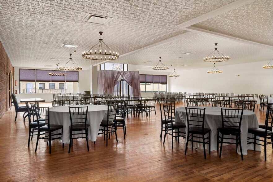 More Photos Of 132 Broadway, Schenectady Apartments For Sale
