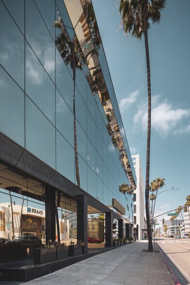 More Photos Of 9250 Wilshire Blvd, Beverly Hills Office For Lease