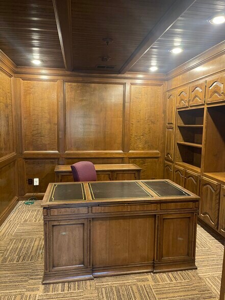 More Photos Of 1898 N Hunters Rdg, Fayetteville Medical For Lease