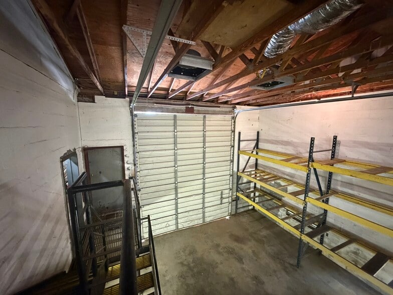 More Photos Of 8431 Maynardville Pike, Knoxville Warehouse For Sale