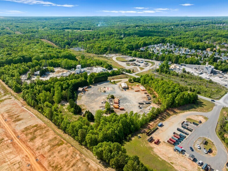 More Photos Of 9165 Northfield Dr, Fort Mill Industrial For Sale