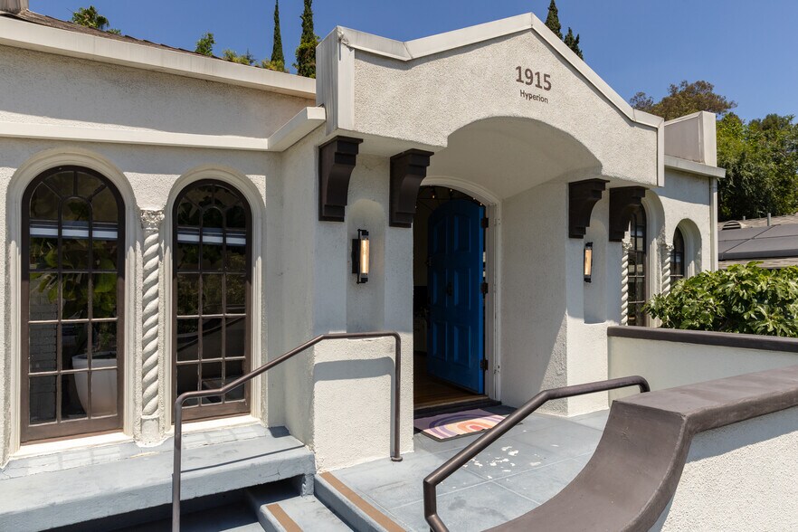 More Photos Of 1913-1915 Hyperion Ave, Los Angeles Loft Creative Space For Sale
