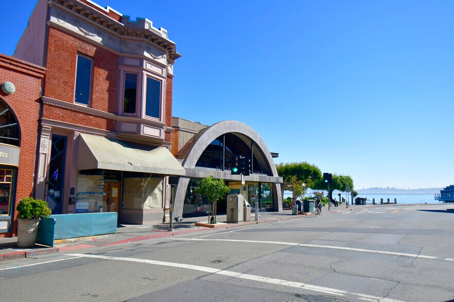 More Photos Of 666 Bridgeway, Sausalito General Retail For Sale