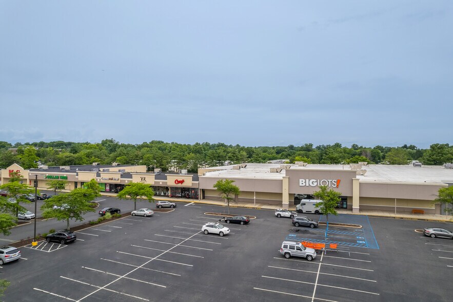 More Photos Of 937-989 Church Rd, Cherry Hill Unknown For Lease