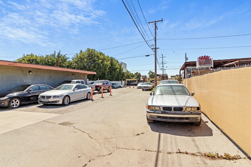 More Photos Of 2819 E South St, Long Beach Warehouse For Sale
