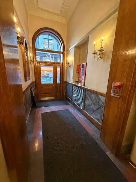 Primary Photo Of 112 State St, Boston Office For Lease