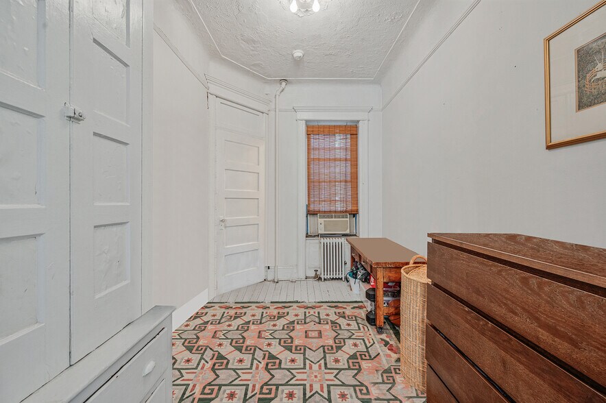 More Photos Of 542 Bergen St, Brooklyn Apartments For Sale
