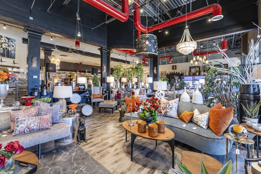 More Photos Of 4855 W Nevso Dr, Las Vegas Office For Sale