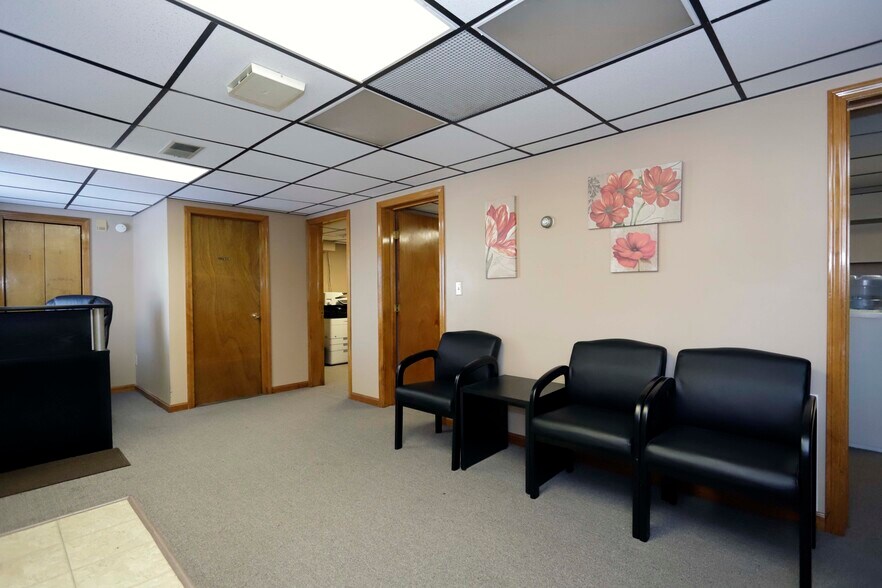 More Photos Of 161 Lindsey St, Fall River Office Residential For Sale