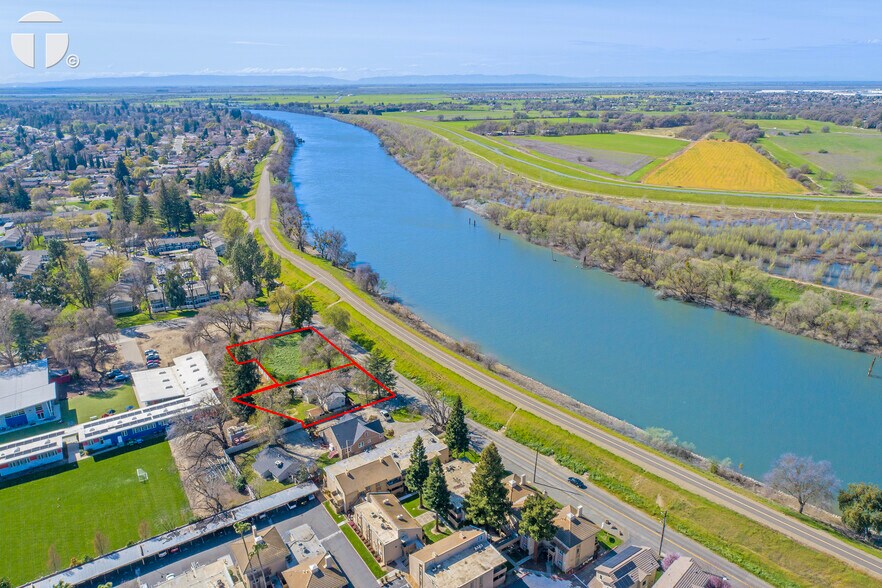 More Photos Of 6015 Riverside Blvd, Sacramento Land For Sale