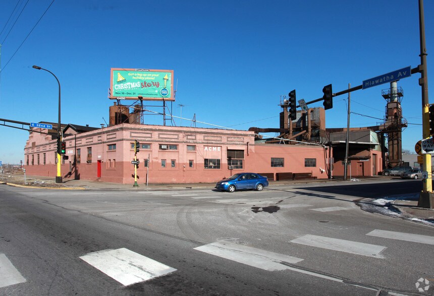Primary Photo Of 3161 Hiawatha Ave, Minneapolis Manufacturing For Sale