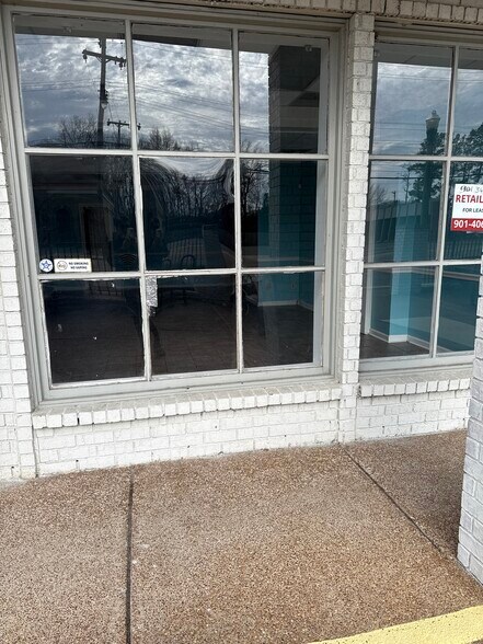More Photos Of 5788-5846 Stage Rd, Bartlett Unknown For Lease