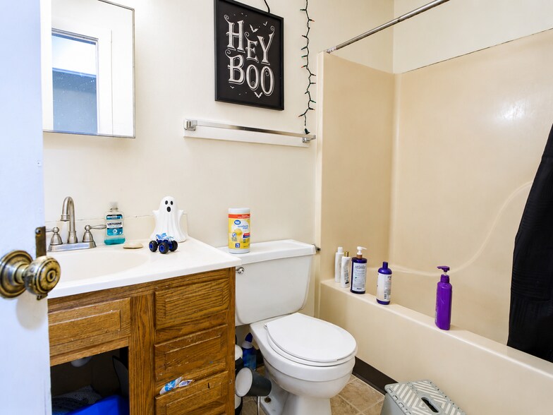 More Photos Of 134 Hunter St, Kingston Apartments For Sale