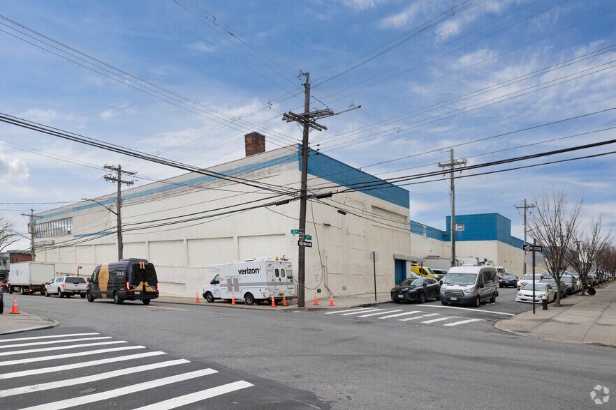More Photos Of 20-20 129th St, College Point Warehouse For Lease