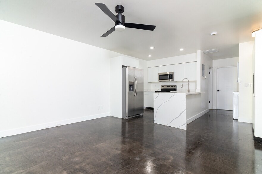 More Photos Of 3219-3225 N 66th St, Scottsdale Apartments For Sale