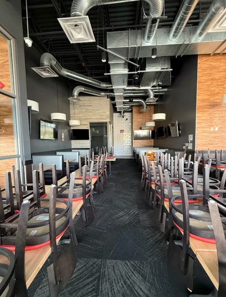 More Photos Of 340 Vin Rambla, El Paso Restaurant For Lease