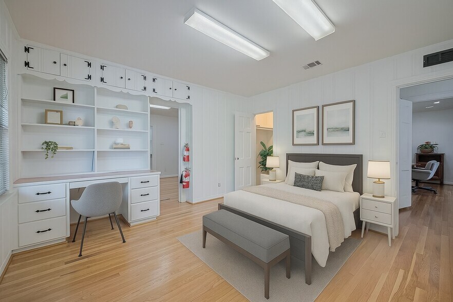 More Photos Of 826 Heights Blvd, Houston Office Residential For Sale