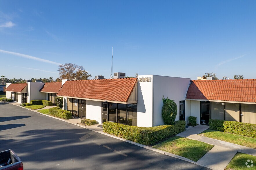 More Photos Of 23121 La Cadena Dr, Laguna Hills Light Manufacturing For Lease