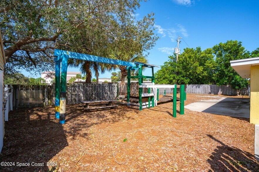 More Photos Of 308 Orange St, Melbourne Beach Daycare Center For Sale