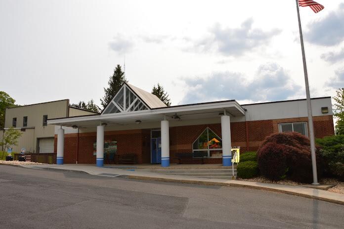 More Photos Of 2075 W Norwegian St, Pottsville Specialty For Sale