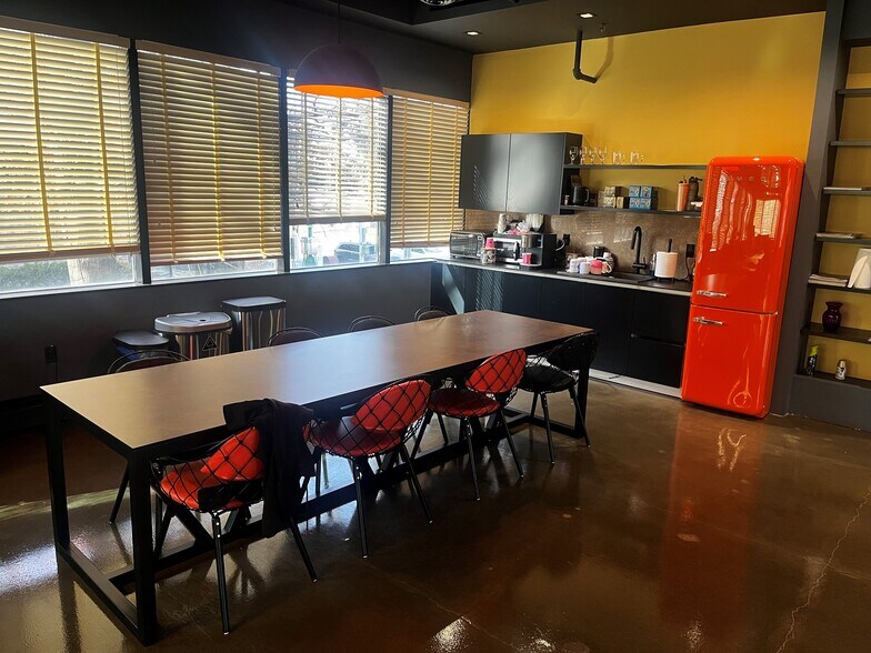 More Photos Of 231 Central Ave, White Plains Office For Lease