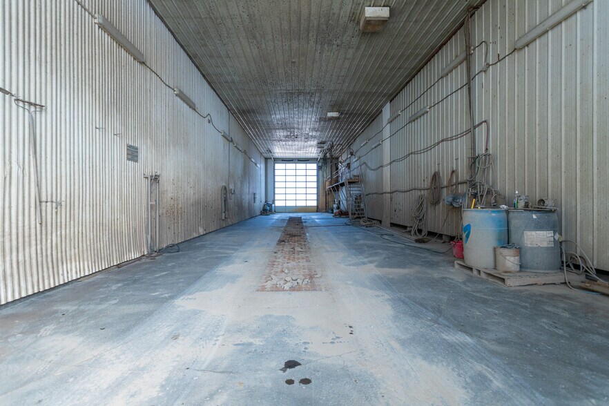 More Photos Of 310 Williams Industrial Dr, Neilburg Service For Sale