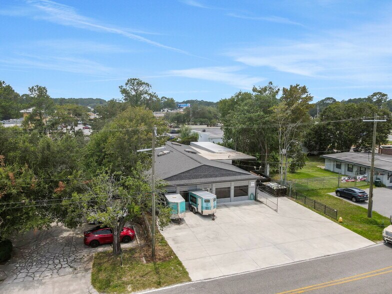 More Photos Of 3730 Kori Rd, Jacksonville Showroom For Sale