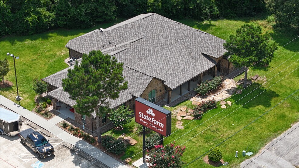 More Photos Of 5155 W Davis St, Conroe Medical For Lease