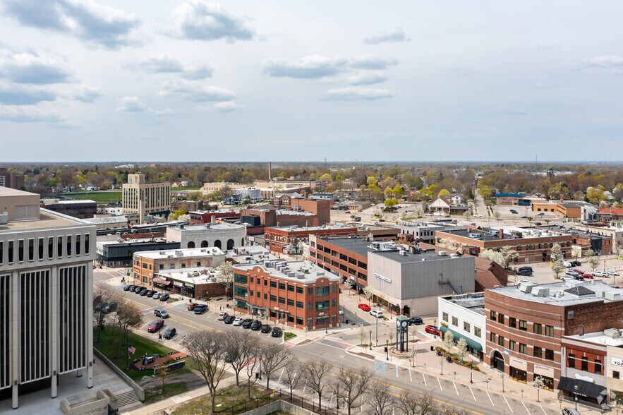More Photos Of 75 N Main St, Mount Clemens Loft Creative Space For Lease
