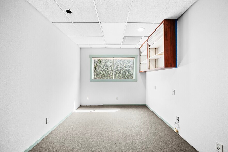 More Photos Of 2120 Huntington Dr, South Pasadena Office Residential For Sale
