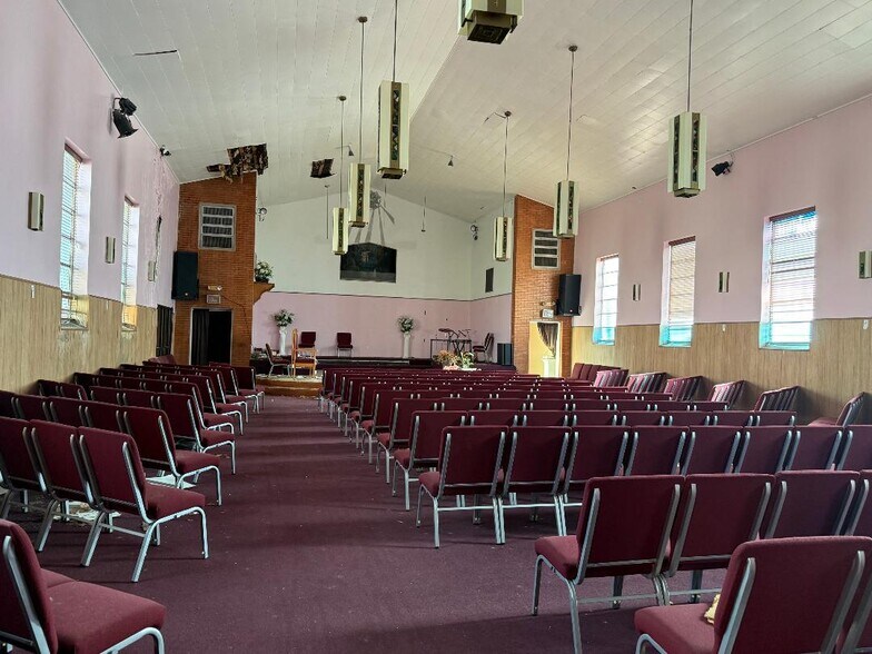More Photos Of 3524 Lasalle St, New Orleans Religious Facility For Sale