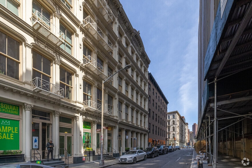 More Photos Of 64-66 White St, New York Loft Creative Space For Sale
