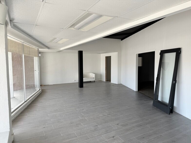 More Photos Of 2015 1st St, Selma Freestanding For Sale