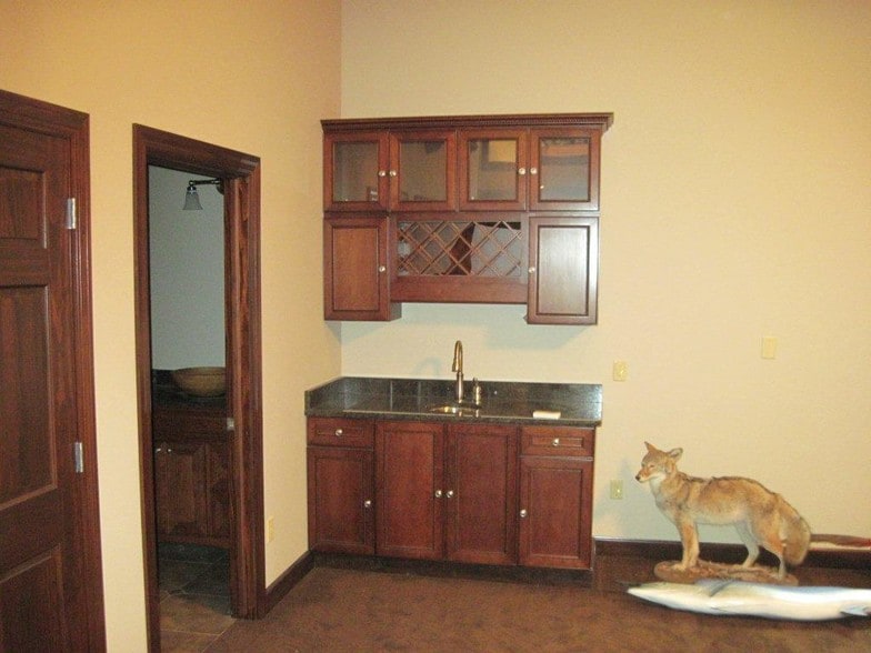 More Photos Of 8236 Wright St, Merrillville Warehouse For Lease