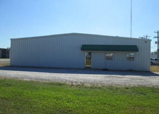 More Photos Of 2075 Bayou Blue Rd, Houma Warehouse For Lease