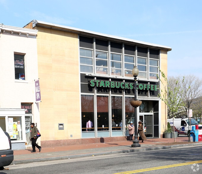 More Photos Of 401 8th St SE, Washington Storefront Retail Office For Lease