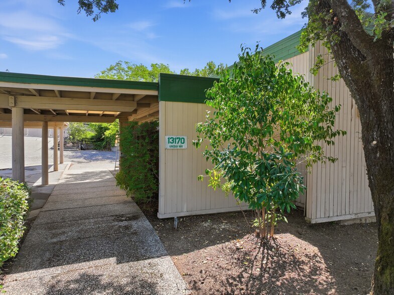 More Photos Of 13170 Lincoln Way, Auburn Office For Sale