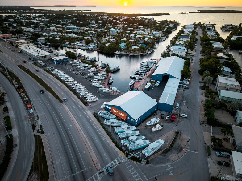 More Photos Of 90400 Overseas Hwy, Tavernier Marina For Sale