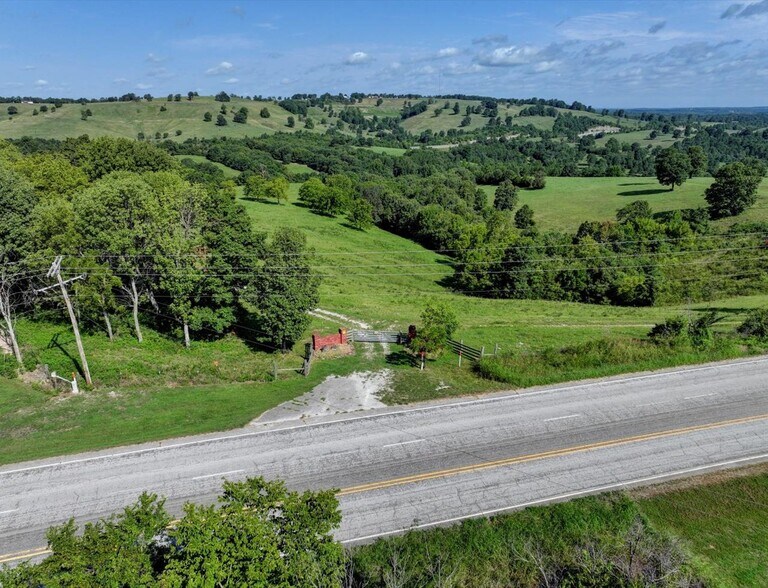 More Photos Of Hwy 65 and Old Hwy US 65, Omaha Land For Sale