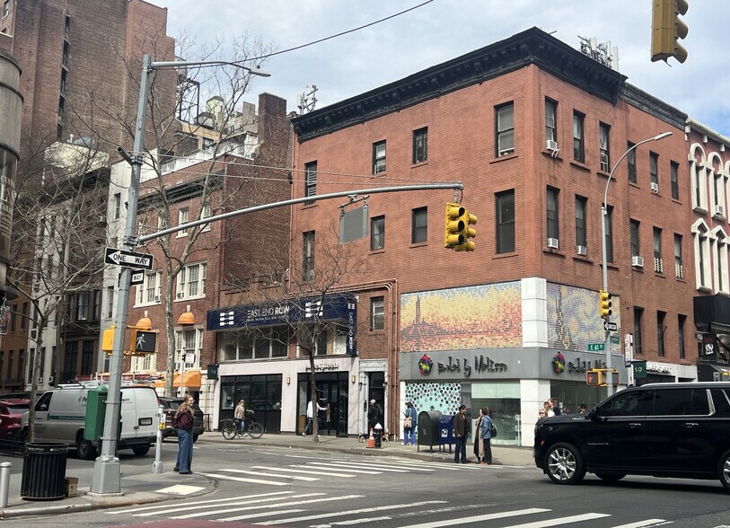 More Photos Of 786 Lexington Ave, New York Apartments For Lease