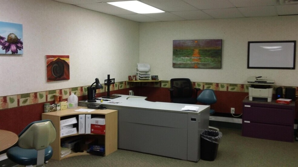 More Photos Of 1050 Regent St, Madison Medical For Lease