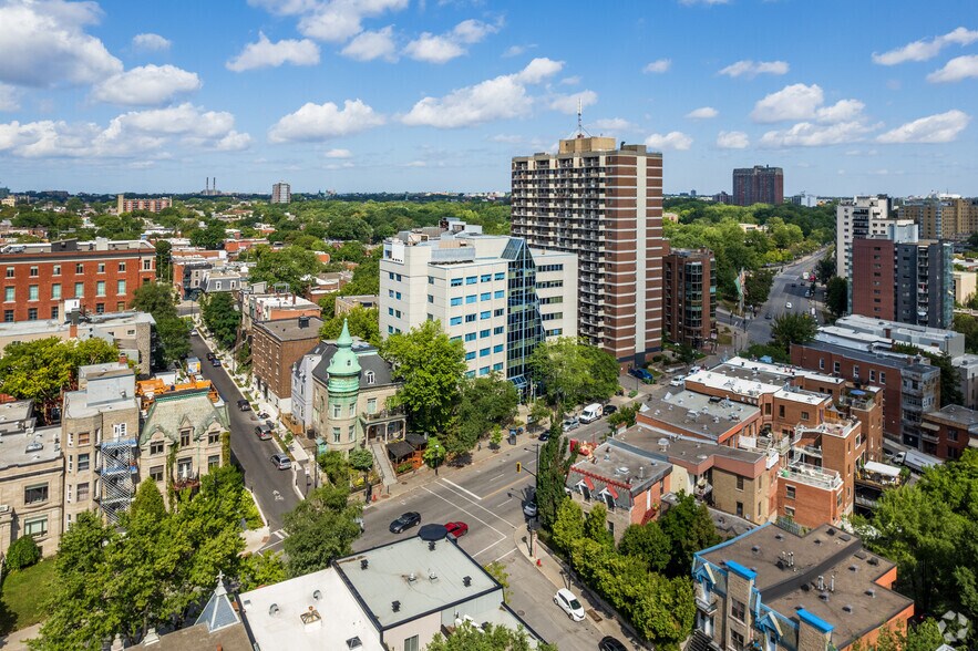More Photos Of 1001 Rue Sherbrooke E, Montréal Office For Lease