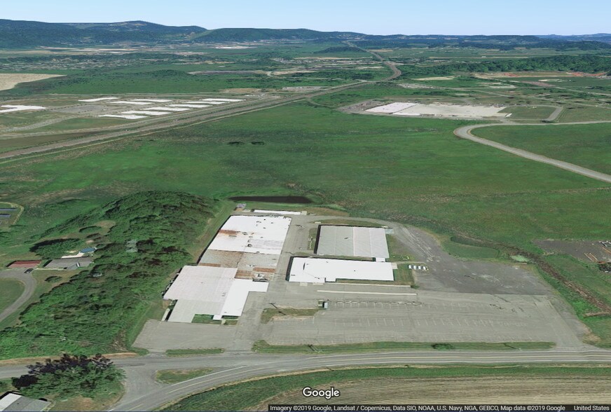 More Photos Of 2 Flint Mine Rd, Coxsackie Manufacturing For Sale