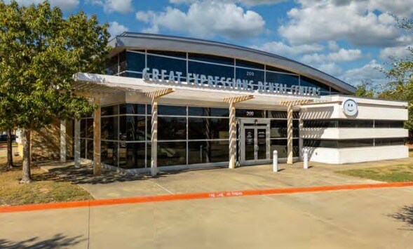 More Photos Of 200 N Red Bud Ln, Round Rock Medical For Lease