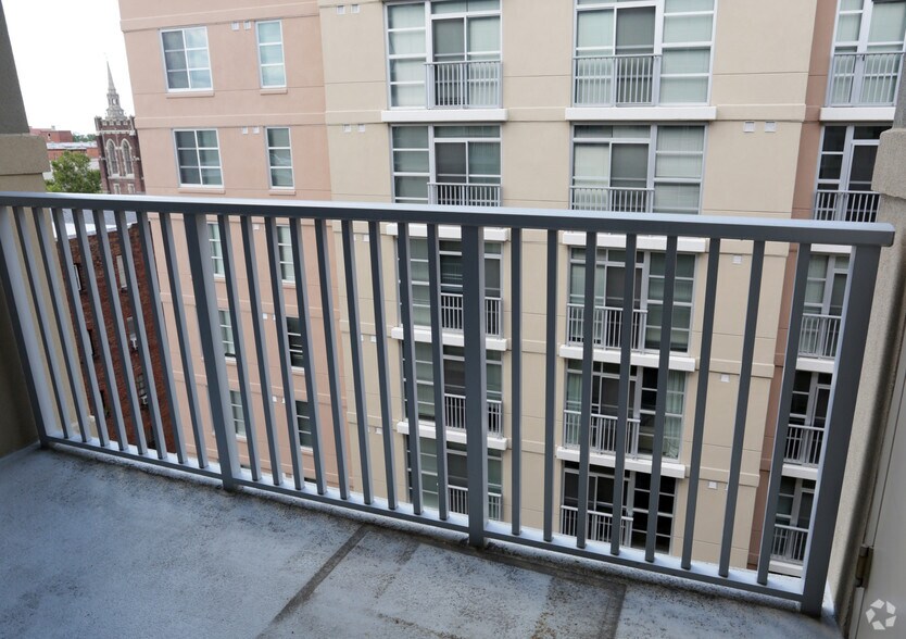 More Photos Of 1400 Irving St NW, Washington Apartments For Lease