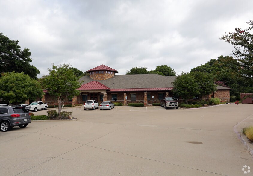 More Photos Of 6190 Virginia Pky, McKinney Medical For Lease